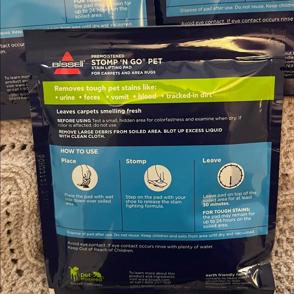 Bissell Stomp 'N Go Pet Stain Lifting Pads - Blue and Green